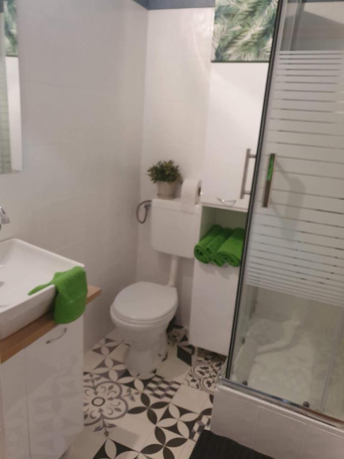 Meduza Appartement Jarosławiec Buitenkant foto